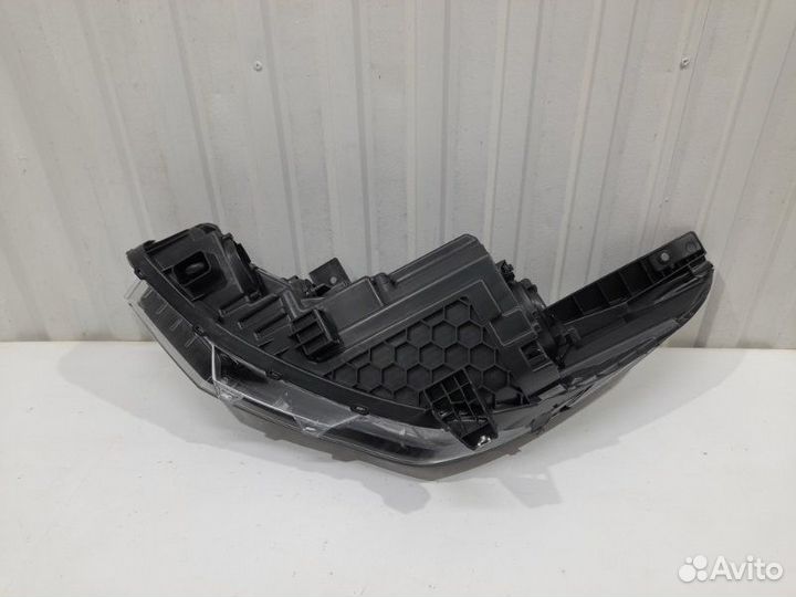 Фара Правая Hyundai Solaris HCR 2020