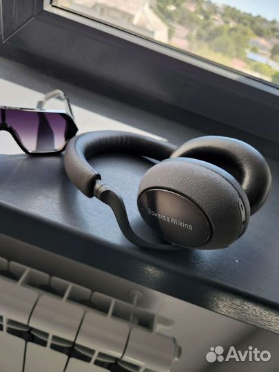 Наушники Bowers Wilkins