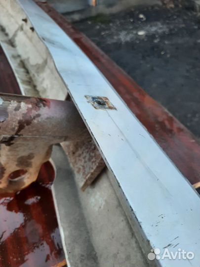 Задний бампер азз2105