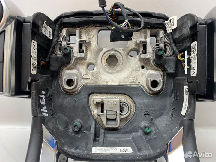 Руль Land Rover Range Rover Sport L494/ Velar L560