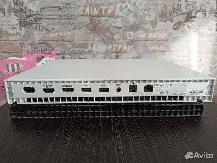 Xbox One X 1 tb