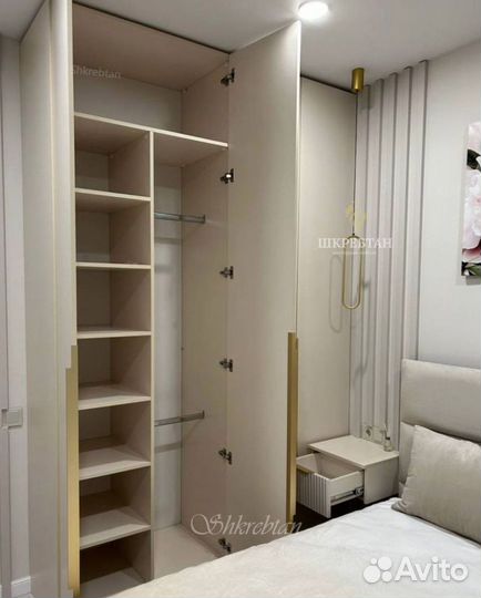 Шкаф для одежды встроенный