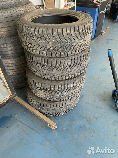 Nokian Tyres Hakkapeliitta 9 SUV 255/55 R18