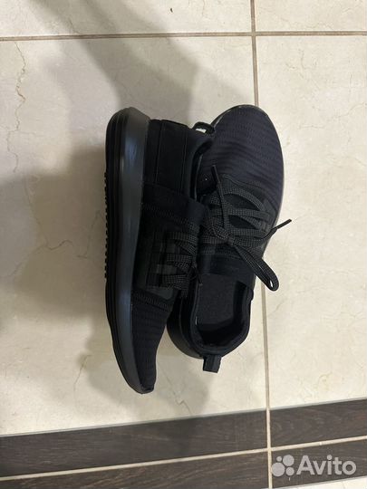 Кроссовки under armour