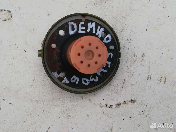 Клапан топливный Мазда Демио 1