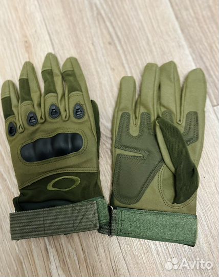 Перчатки тактические