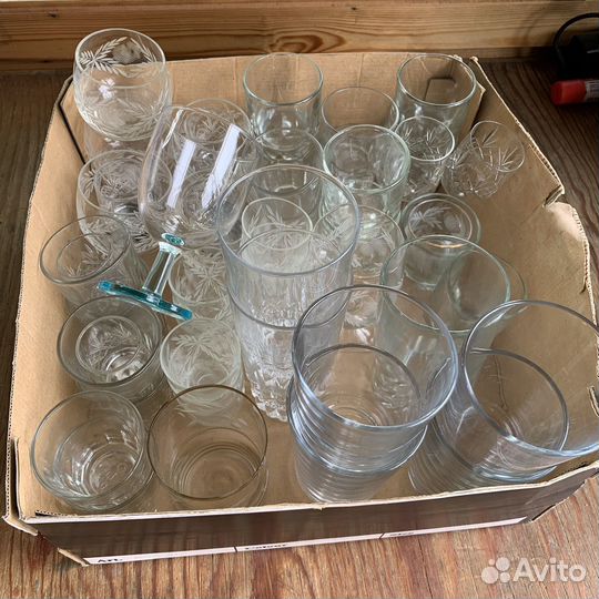 Рюмки, стопки, стекло и хрусталь