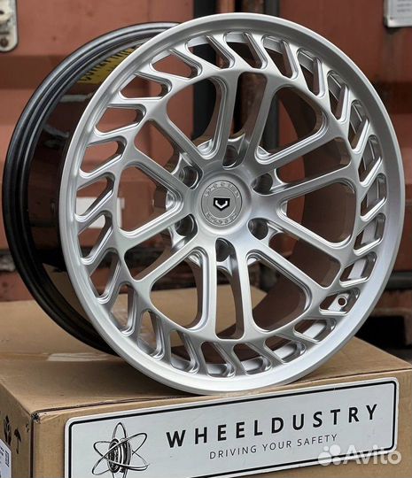 Кованые диски R20 Audi A6 C8