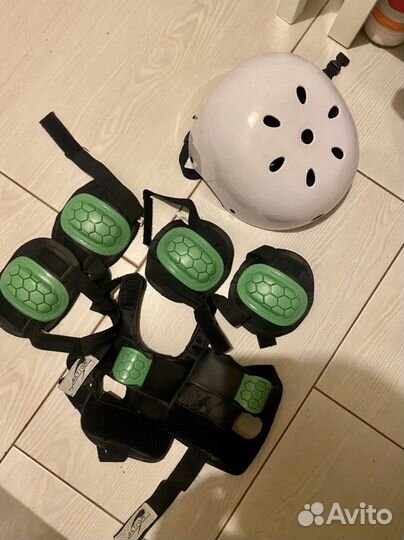 Шлем детский для роликов и защита