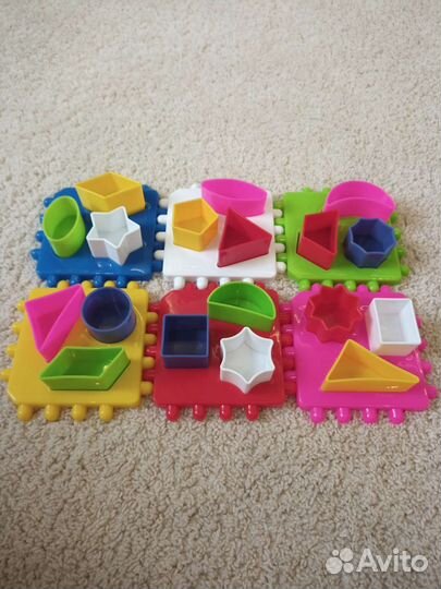 Развивающие игрушки пакетом