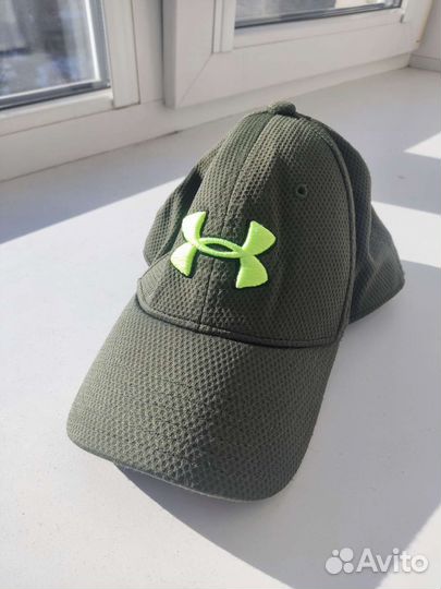 Бейсболка under armour