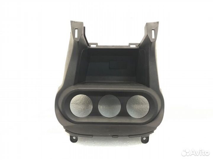 Накладка в салоне Mitsubishi Lancer 10 хетчбек 1.8