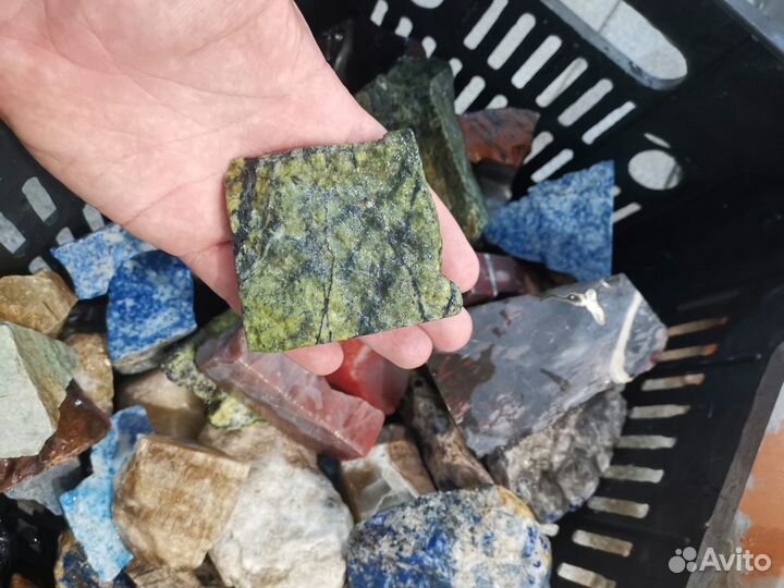 Натуральные камни минералы