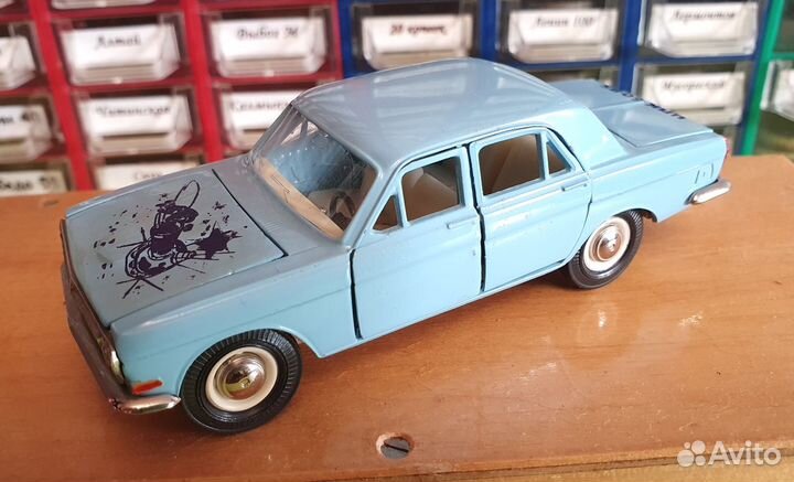 Газ 24 цпк - 85 Леонов Гагарин Волга А14 ми 1:43