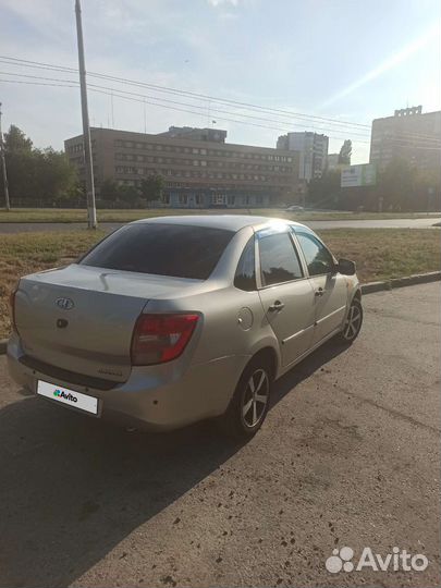 LADA Granta 1.6 МТ, 2013, 170 000 км