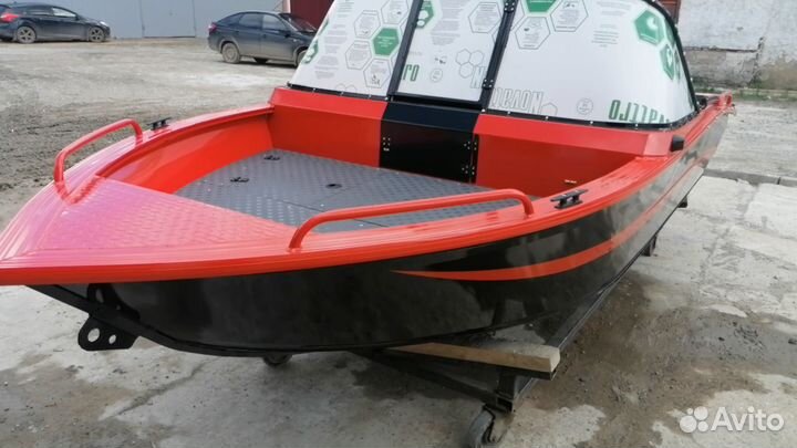 Алюминиевая лодка Aluton 390Fish под заказ