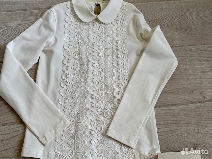 Новая школьная блузка р 140