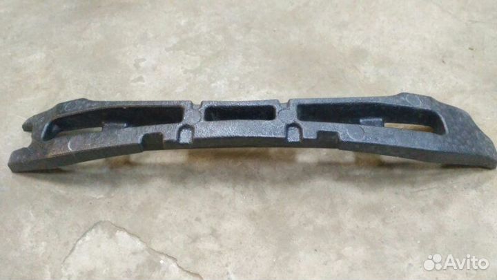 Абсорбер бампера передний Chevrolet Cruze J300