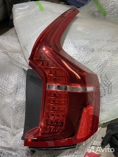 Фонарь правый Volvo XC90 2 (2014-н.в.)