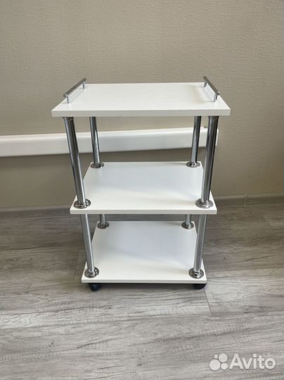 Тележка косметолога