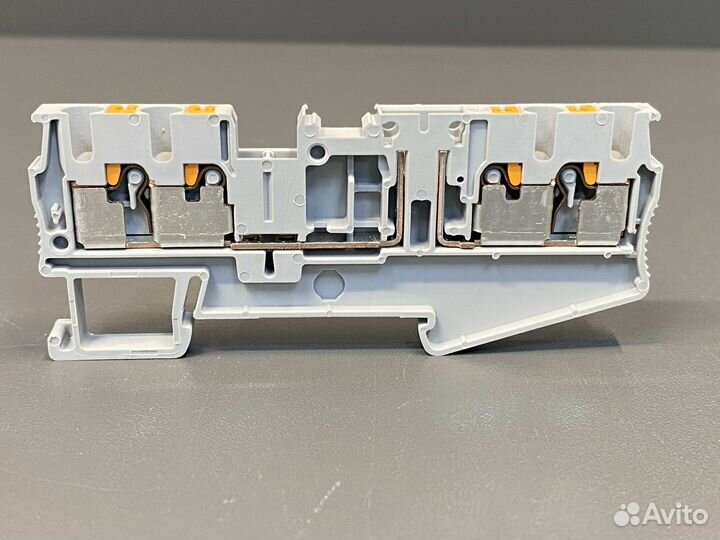 Phoenix contact 3210208 PT 2,5-quattro новое, 4 шт