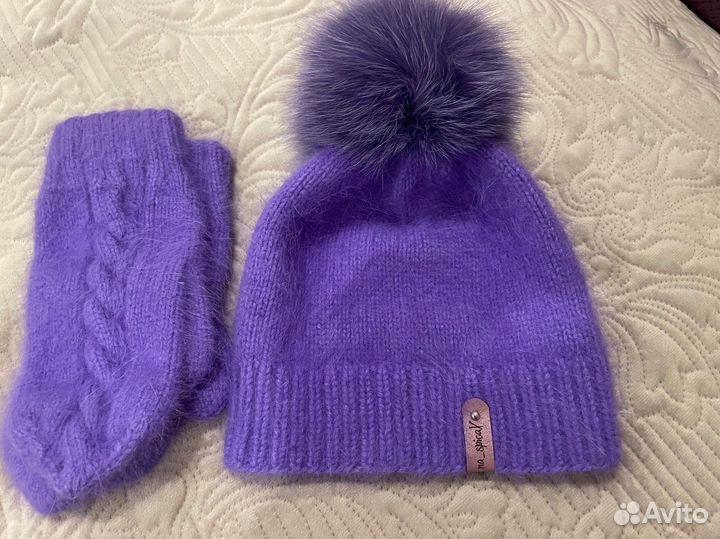 Набор варежки и шапка женские Новые