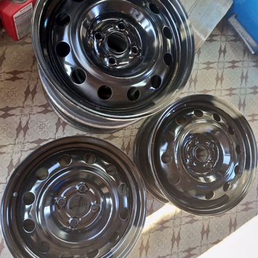 Штампованные диски AVS Model 7 6.5×R15 4×100