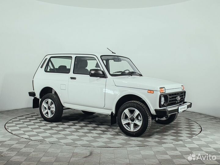 ВАЗ Niva Legend 1.7 МТ, 2023