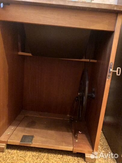 Швейная машинка veritas