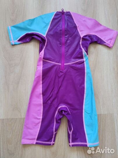 Гидрокостюм с шортами для девочки