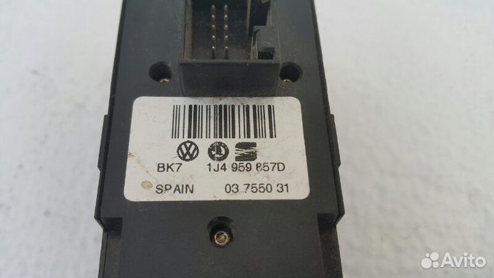 Блок управления стеклоподъемниками передний левый