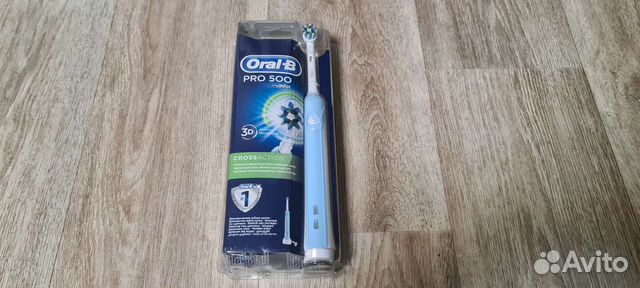 Зубная щетка oral-b