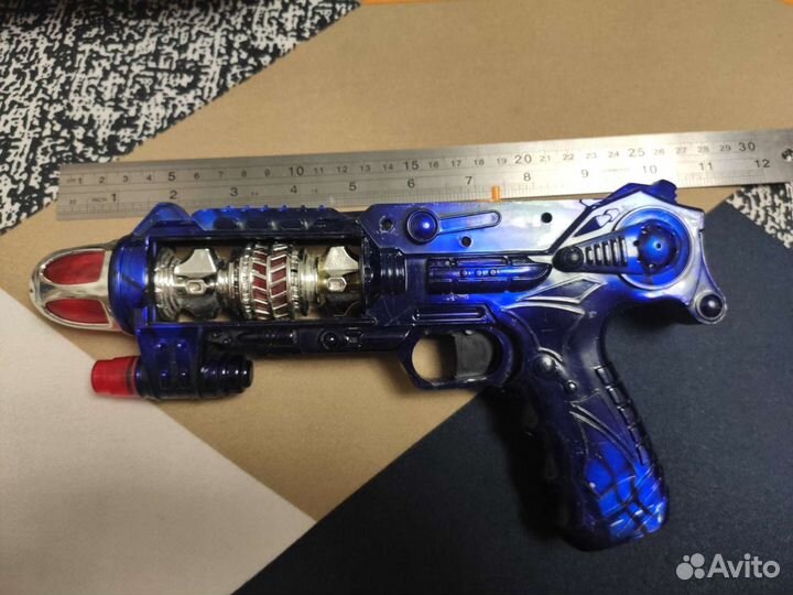 Игрушки: Железная Дорога, пистолет и другие (см.фо