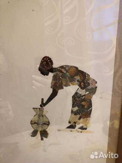 Африканские картины выполнены из крыльев бабочки