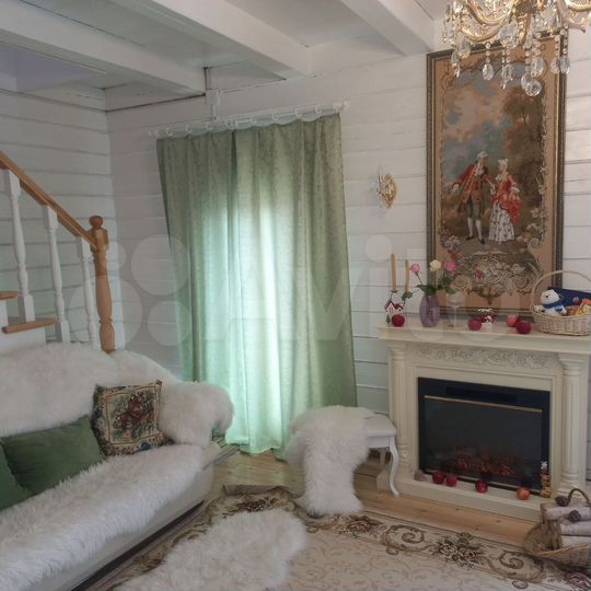 Дом 180 м² на участке 10 сот.