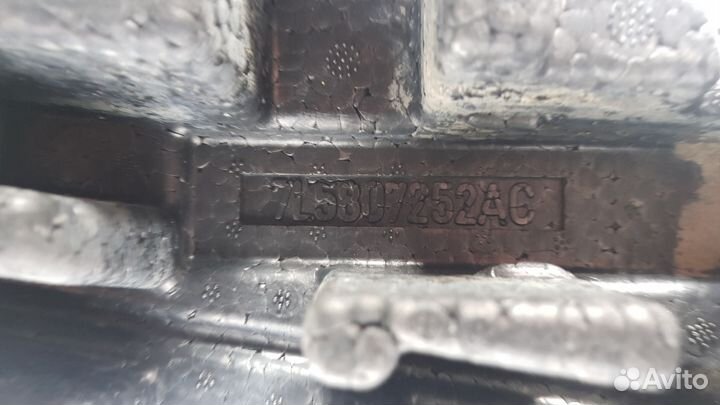 Усилитель заднего бампера Porsche Cayenne 955 957