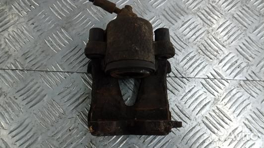 Суппорт тормозной передний левый volkswagen golf 4