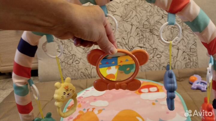 Развивающий коврик