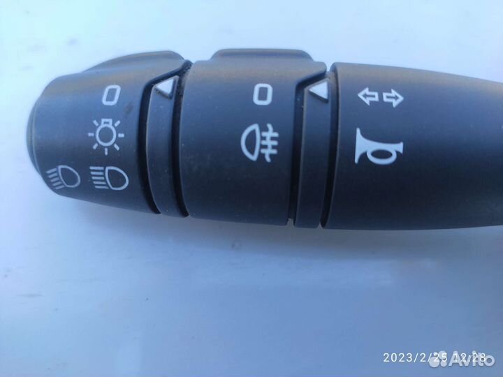Подрулевой переключатель renault logan 1
