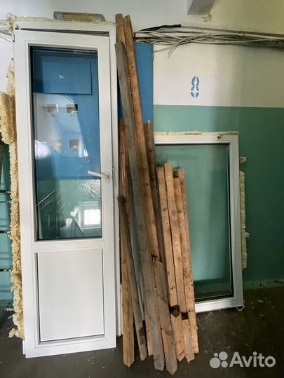 Пластиковое Окно балкона бу