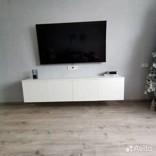 Тумба под телевизор