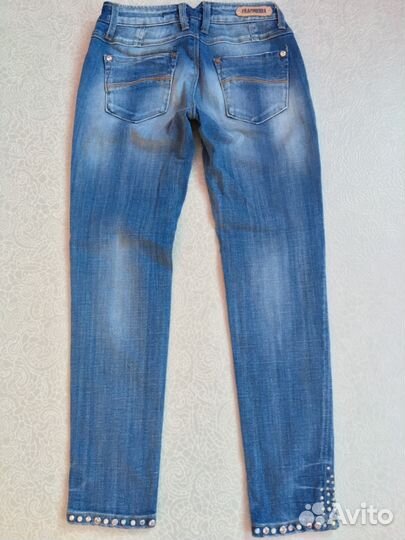 Джинсы fracomina Производство Италия