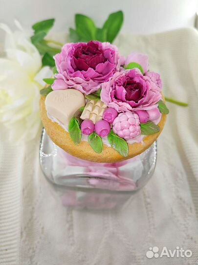 Посуда с декором ручной работы