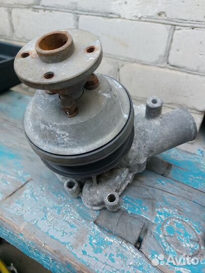 Помпа на газель