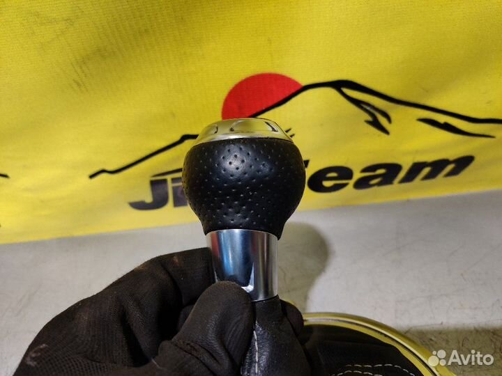 Ручка кпп Audi Tt 8J ccza CCZ 2.0 2009