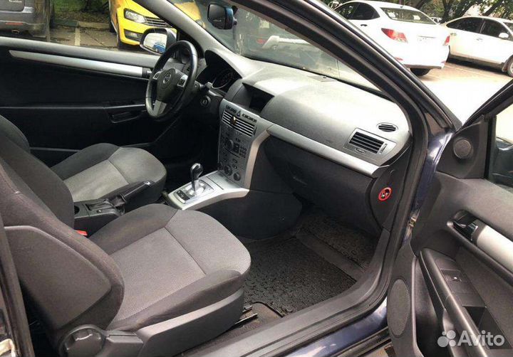 Opel Astra GTC 1.6 AMT, 2010, 155 000 км
