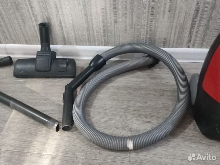 Пылесос Samsung 1500w