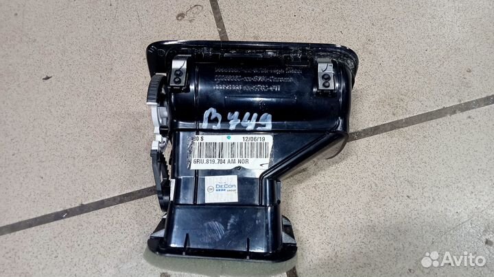 Дефлектор воздуховода Volkswagen Polo.Оригинал.бу