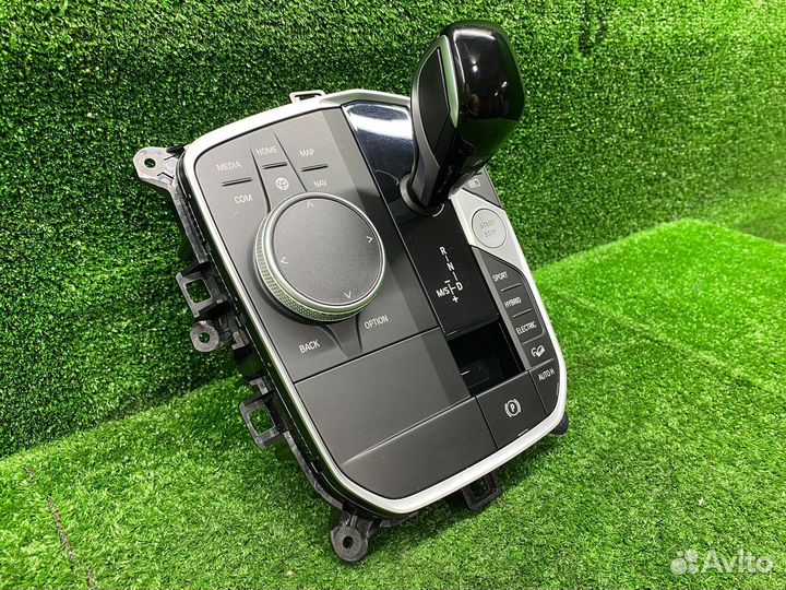 Панель управления в консоли (селектор) BMW X3 G01