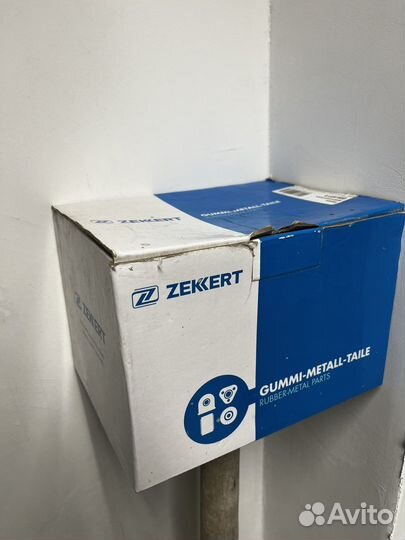 GM-4212 опора двс